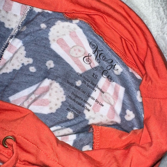 Kozi’s Bamboo mama pants - Picture 3 of 3